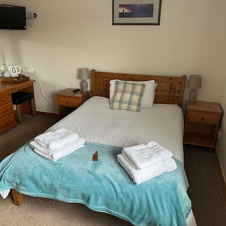 Royal Oak Guesthouse オークニー諸島 エクステリア 写真
