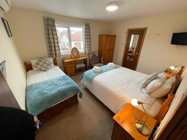 Royal Oak Guesthouse オークニー諸島 エクステリア 写真