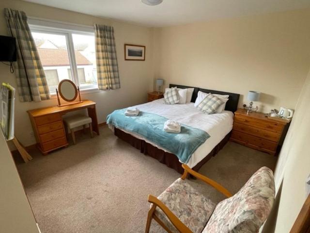 Royal Oak Guesthouse オークニー諸島 エクステリア 写真