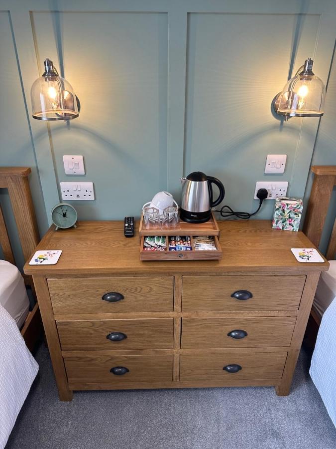 Royal Oak Guesthouse オークニー諸島 エクステリア 写真
